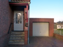 T&uuml;r & Garage (alt)